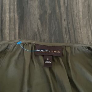 Dana Buchman Khaki Blouse